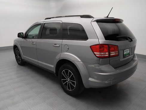 Used 2018 Dodge Journey SE w/ Popular Equipment Group image 3