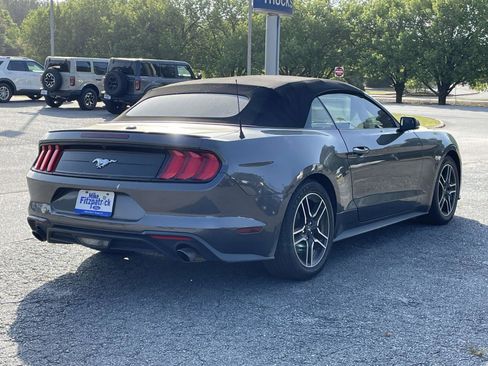 Used 2020 Ford Mustang Premium image 3
