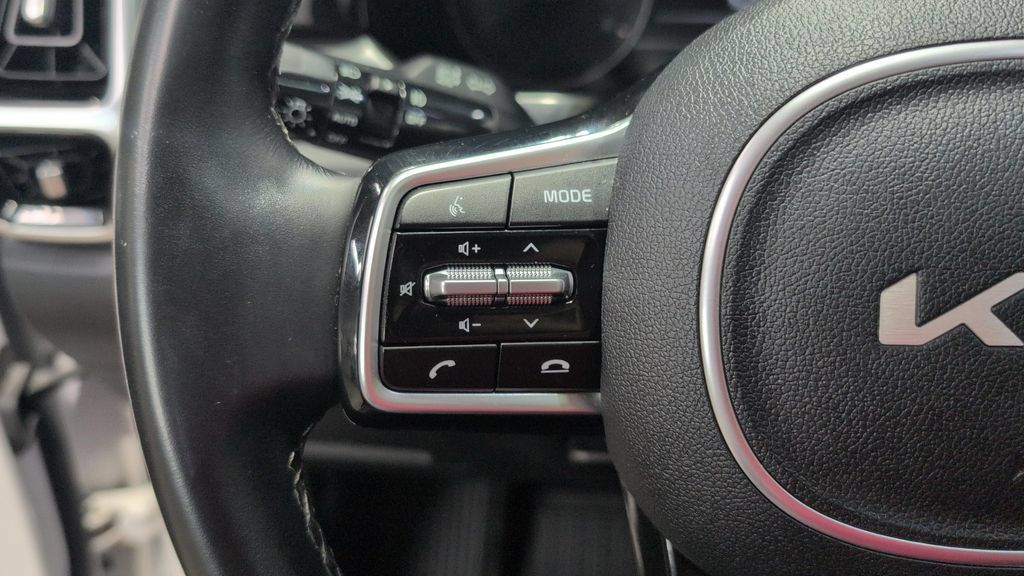 Used 2022 Kia Sorento SX FWD image 10