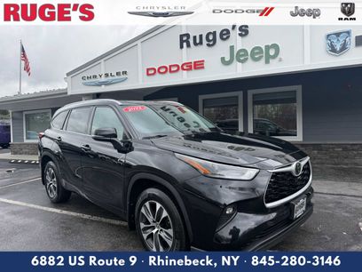 Used 2022 Toyota Highlander XLE