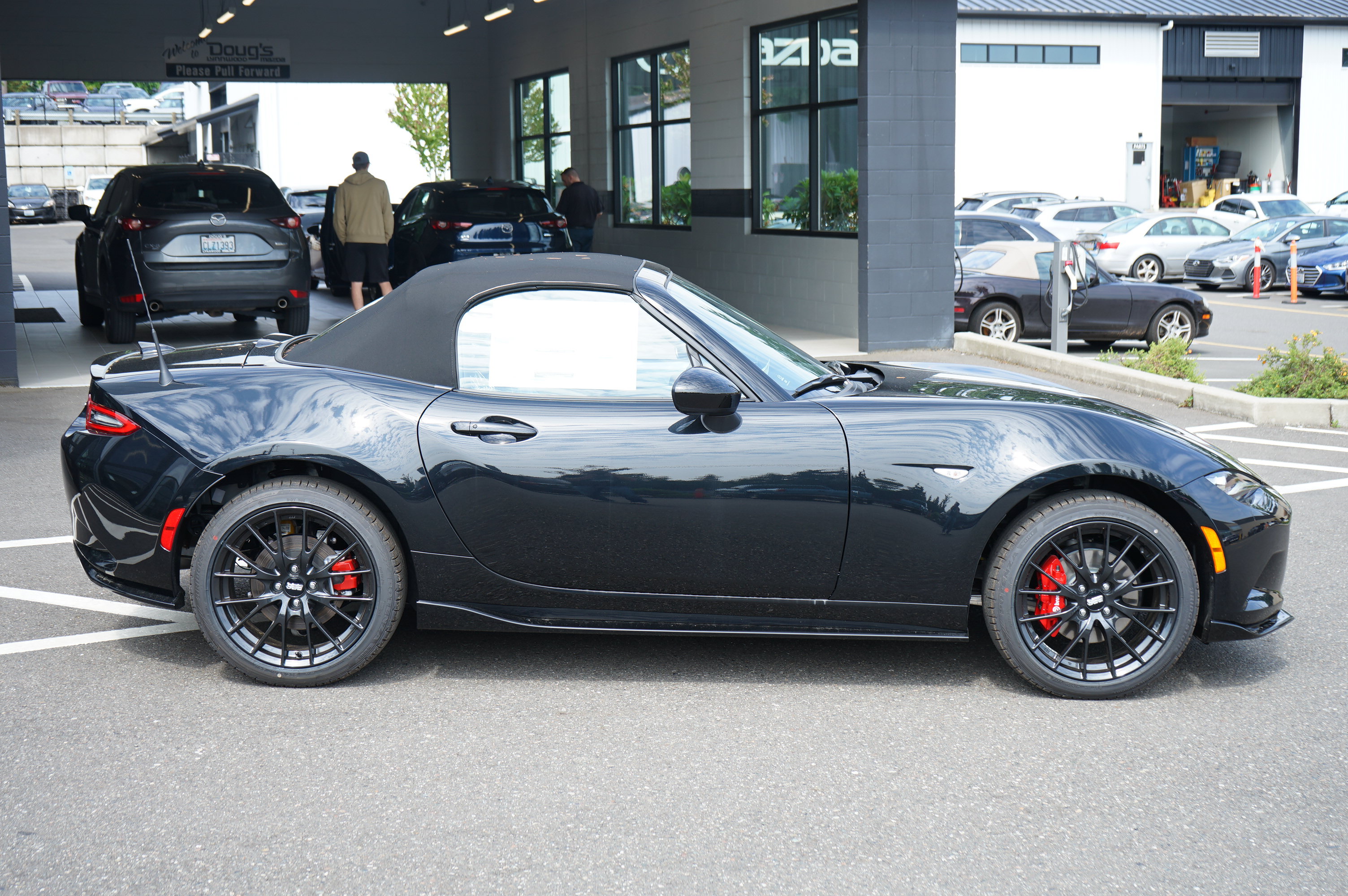 New 2026 MAZDA MX-5 Miata Club w/ Brembo/BBS/Recaro Package RWD image 2