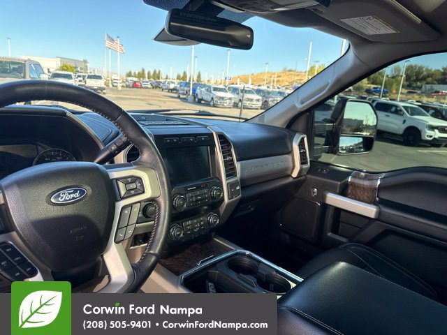 Used 2019 Ford F250 Lariat w/ Lariat Ultimate Package AWD/4WD image 11