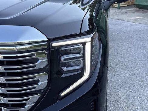 Used 2025 GMC Sierra 1500 Denali w/ Denali Reserve Package AWD/4WD image 10