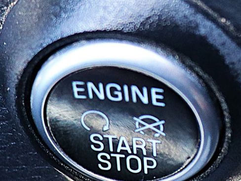 Used 2018 Ford Focus ST FWD image 51