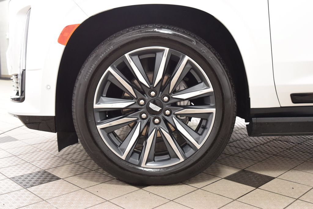 Used 2024 Cadillac Escalade Sport Platinum AWD/4WD image 29