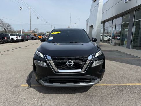 Used 2023 Nissan Rogue SV image 29