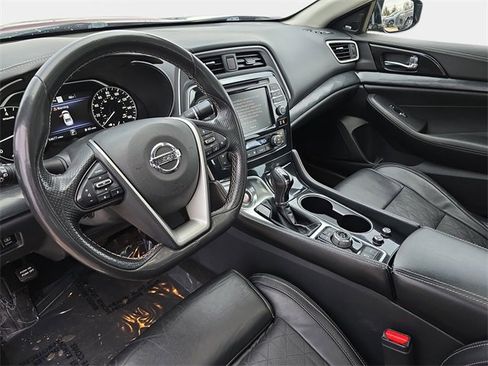 Used 2019 Nissan Maxima Platinum w/ Sport Mat Group image 18