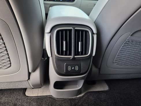 Certified 2024 Hyundai Ioniq 6 Limited AWD/4WD image 17