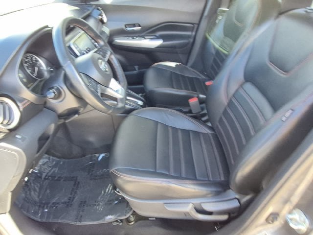 Used 2019 Nissan Kicks SR w/ SR Premium Package FWD image 16
