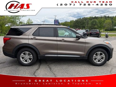 Used 2021 Ford Explorer XLT w/ Class III Trailer Tow Package AWD/4WD image 8