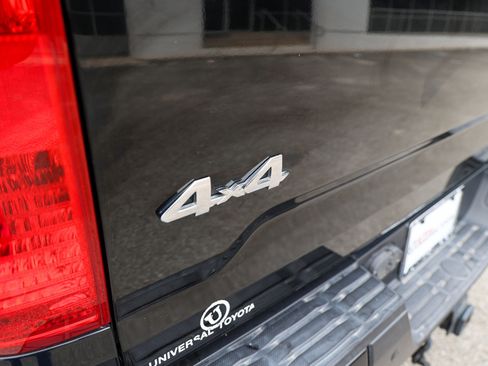 Used 2018 Toyota Tundra Platinum AWD/4WD image 15