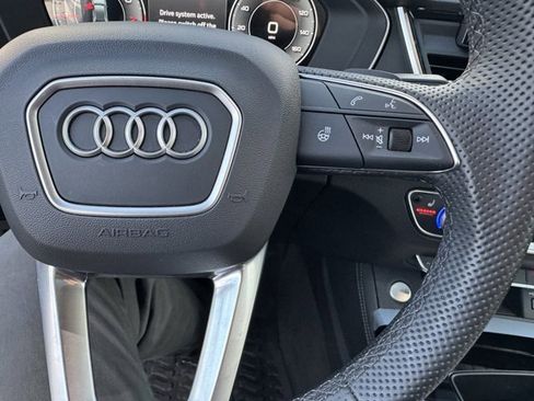 Certified 2025 Audi Q5 2.0T Premium Plus w/ Premium Plus Package image 23