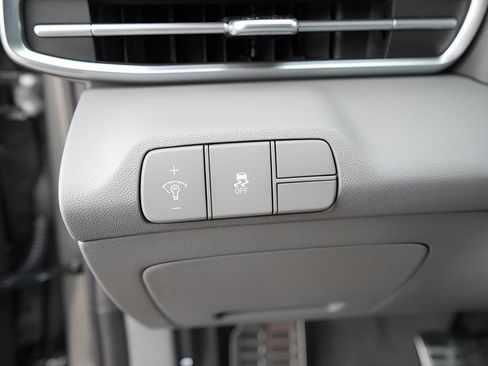 New 2026 Hyundai Elantra SEL Sport Premium FWD image 24