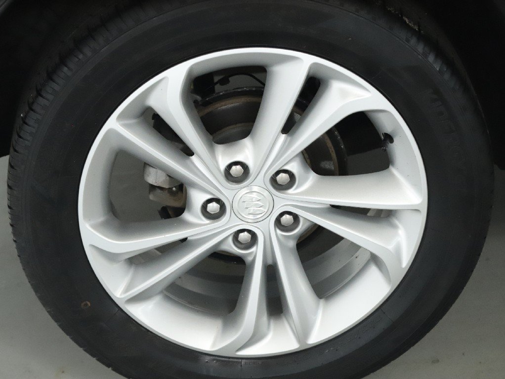 Used 2023 Buick Encore GX Preferred FWD image 13