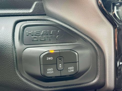 Used 2025 RAM 2500 Big Horn AWD/4WD image 22