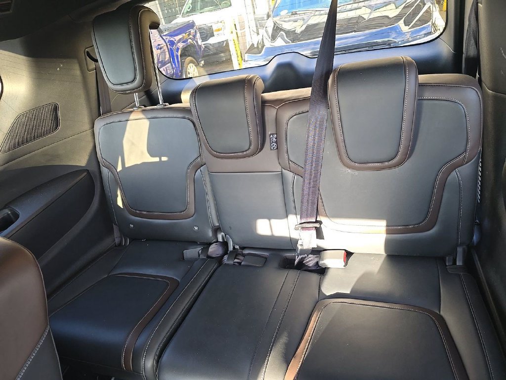 Used 2025 Nissan Armada SL w/ Captain's Chari Seat Package AWD/4WD image 8