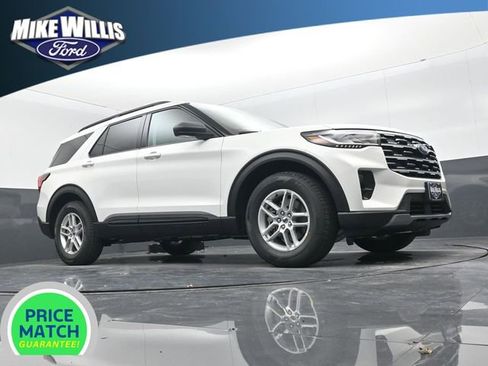 New 2026 Ford Explorer Active w/ Active Comfort Package image 17
