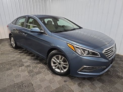 Used 2015 Hyundai Sonata SE w/ Option Group 09 image 7