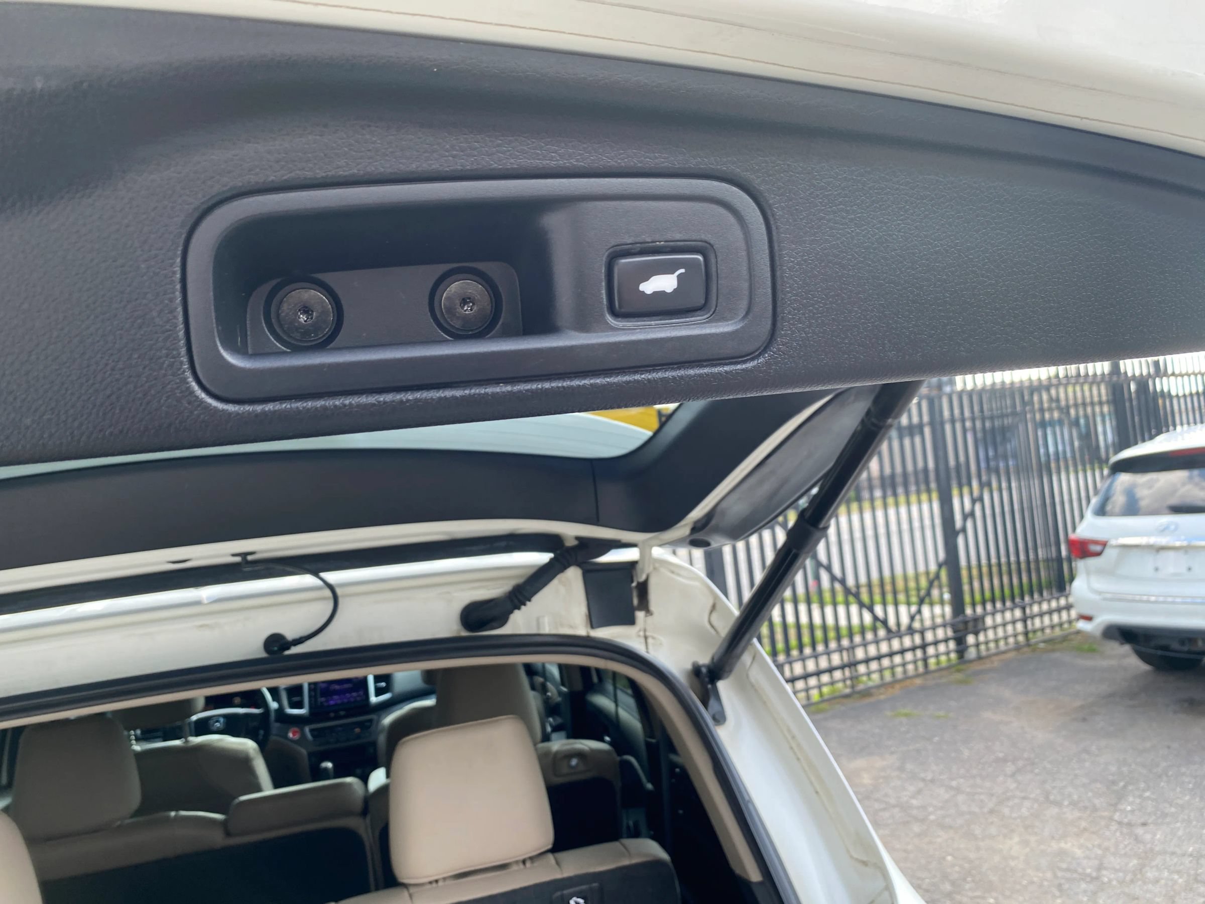 Used 2016 Honda Pilot EX-L image 12