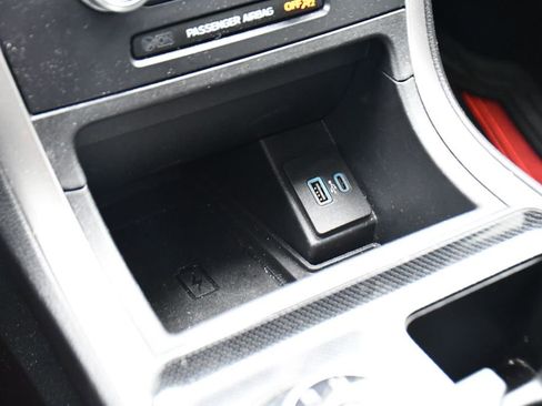 Used 2022 Ford Edge ST-Line image 19