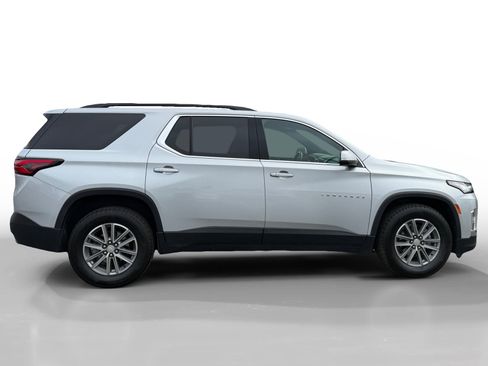 Used 2022 Chevrolet Traverse LT image 6