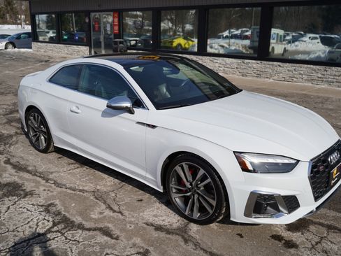 Used 2023 Audi S5 Premium Plus image 2