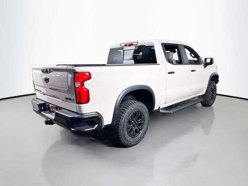 New 2026 Chevrolet Silverado 1500 ZR2 AWD/4WD image 6