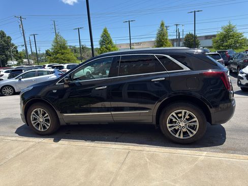 Used 2023 Cadillac XT5 Premium Luxury w/ LPO, Floor Liner Package AWD/4WD image 6