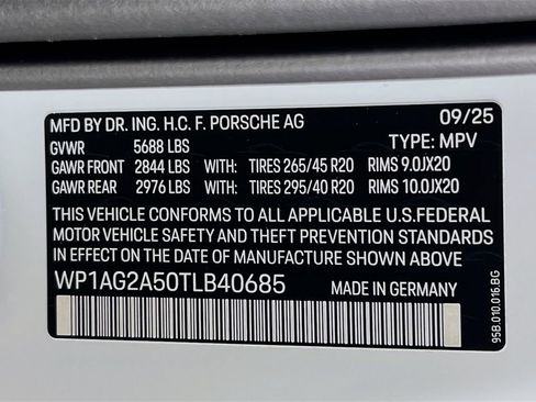 New 2026 Porsche Macan S image 34