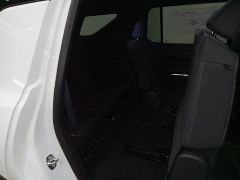 New 2026 Chevrolet Traverse LT w/ Driver Confidence Package image 16