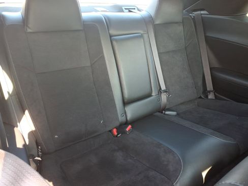 Used 2022 Dodge Challenger GT w/ Plus Package image 9