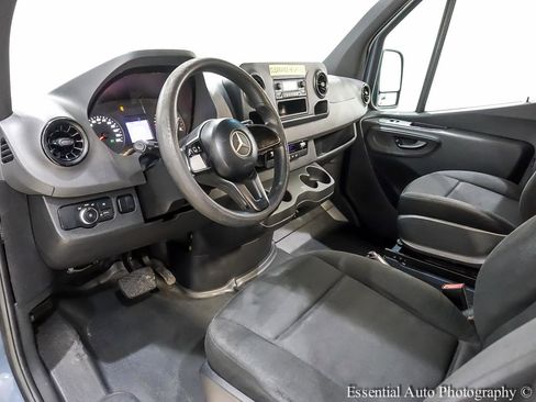 Used 2019 Mercedes-Benz Sprinter 170 image 8