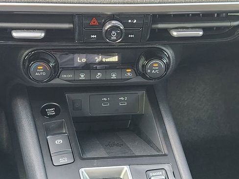 New 2026 Nissan Kicks SV image 15