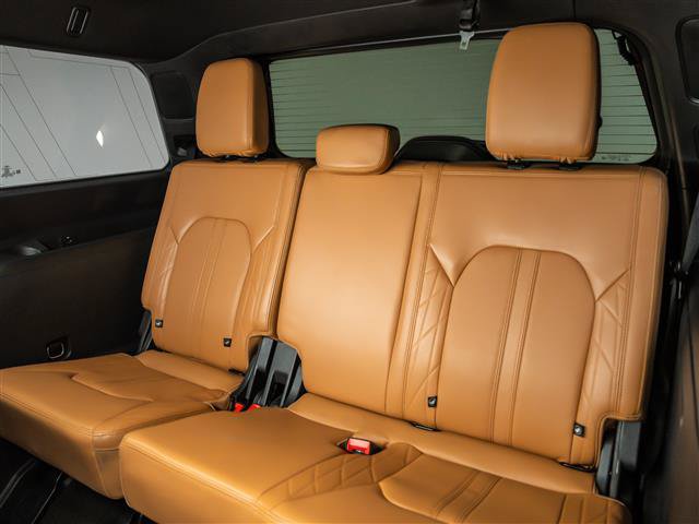 Used 2023 Ford Expedition Platinum AWD/4WD image 18