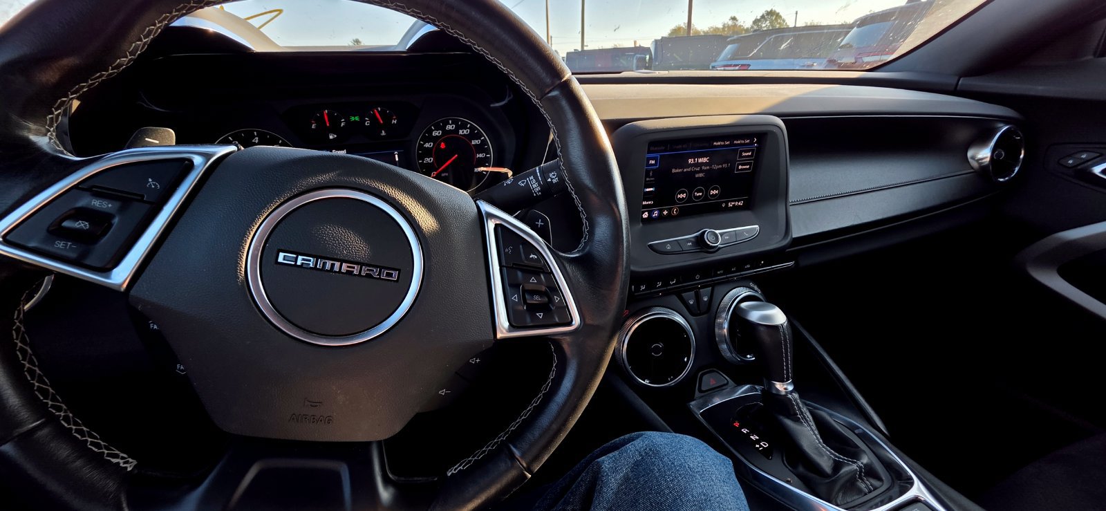 Used 2020 Chevrolet Camaro LT RWD image 11