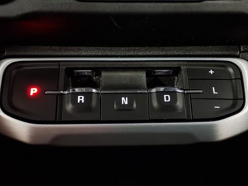 Used 2021 GMC Acadia SLE w/ Driver Convenience Package FWD image 21