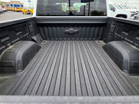 Used 2024 Chevrolet Silverado 1500 LT w/ Protection Package AWD/4WD image 9