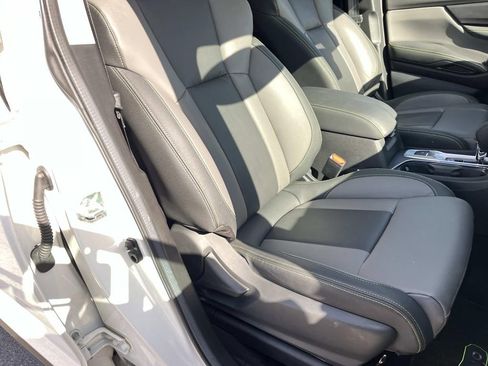 Used 2024 Subaru Ascent Onyx Edition image 25