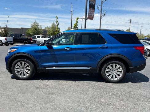 Used 2022 Ford Explorer Limited AWD/4WD image 8