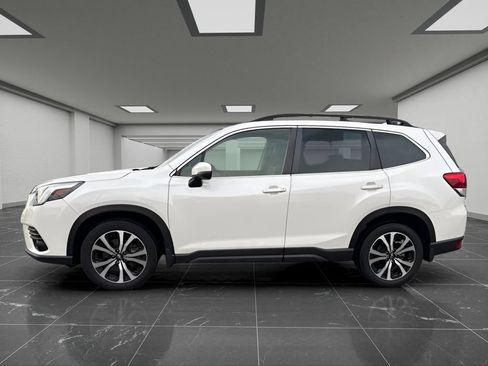 Used 2023 Subaru Forester Limited w/ Popular Package #2 AWD/4WD image 9