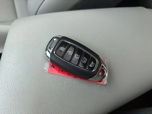 Used 2023 Hyundai Elantra Limited w/ Cargo Package FWD image 49