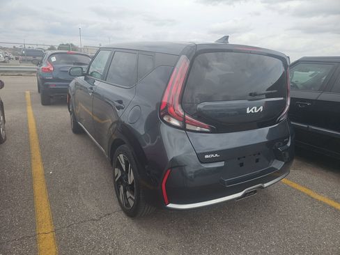 Used 2025 Kia Soul GT-Line image 8