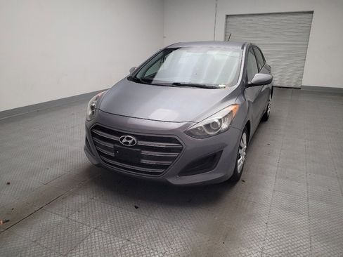 Used 2016 Hyundai Elantra GT FWD image 15