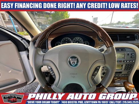 Used 2003 Jaguar X-TYPE 2.5 image 16