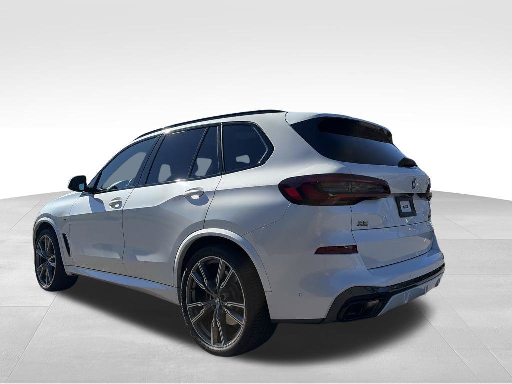 Used 2021 BMW X5 M50i AWD/4WD image 15