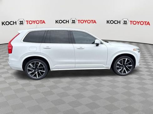 Used 2022 Volvo XC90 T6 Momentum w/ Advanced Package AWD/4WD image 9