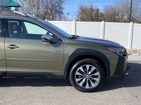 Used 2024 Subaru Outback Touring image 8