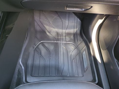 Certified 2024 Chevrolet Trax ACTIV w/ Sunroof Package FWD image 35