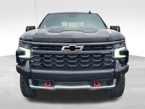 Certified 2023 Chevrolet Silverado 1500 ZR2 w/ Technology Package image 8