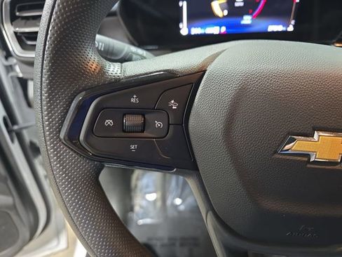 Used 2025 Chevrolet TrailBlazer LT AWD/4WD image 18